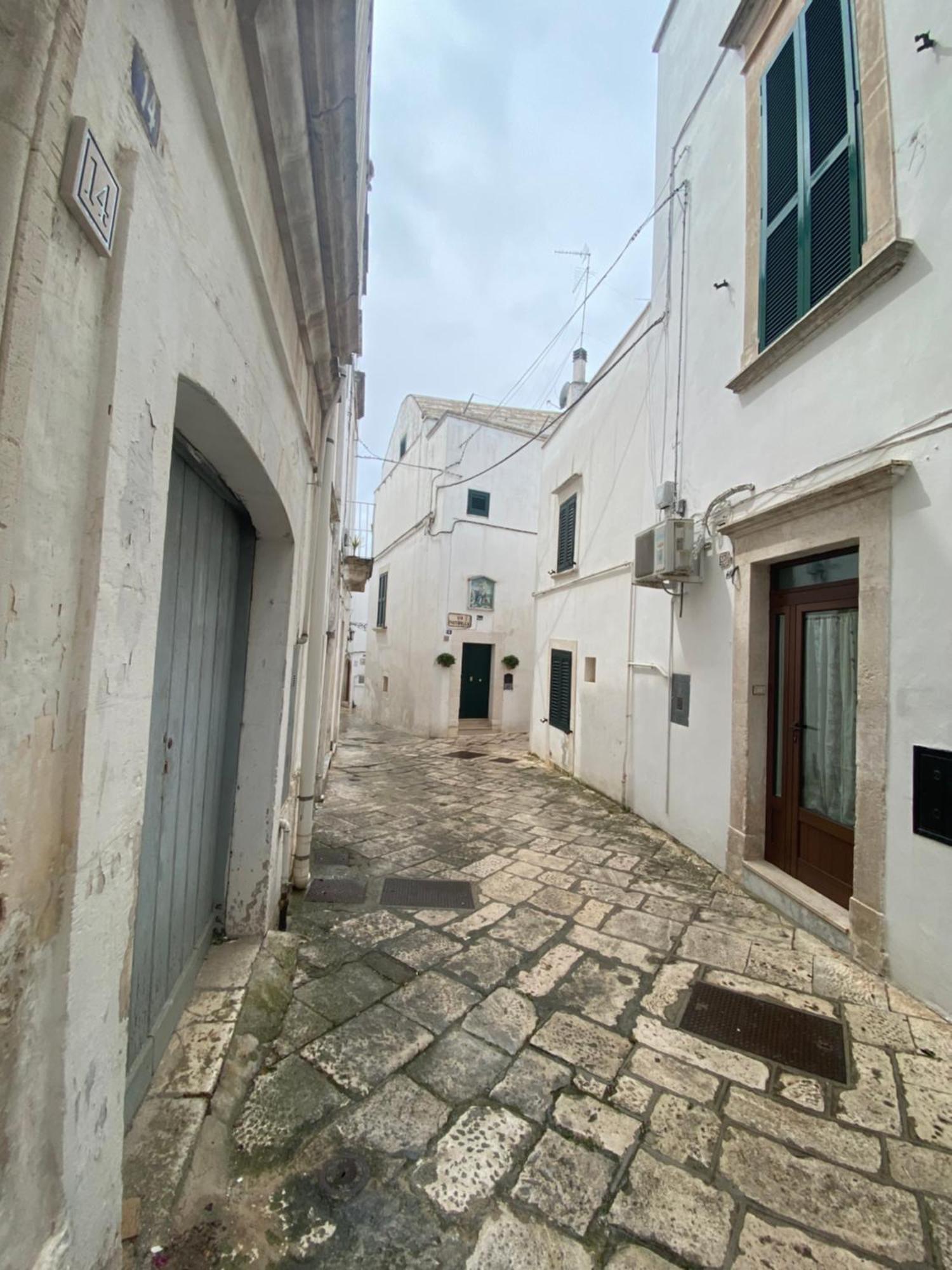 Palazzoliva - Luxury Boho Chic Guest House In The Historic Heart Of Martina Franca Eksteriør billede