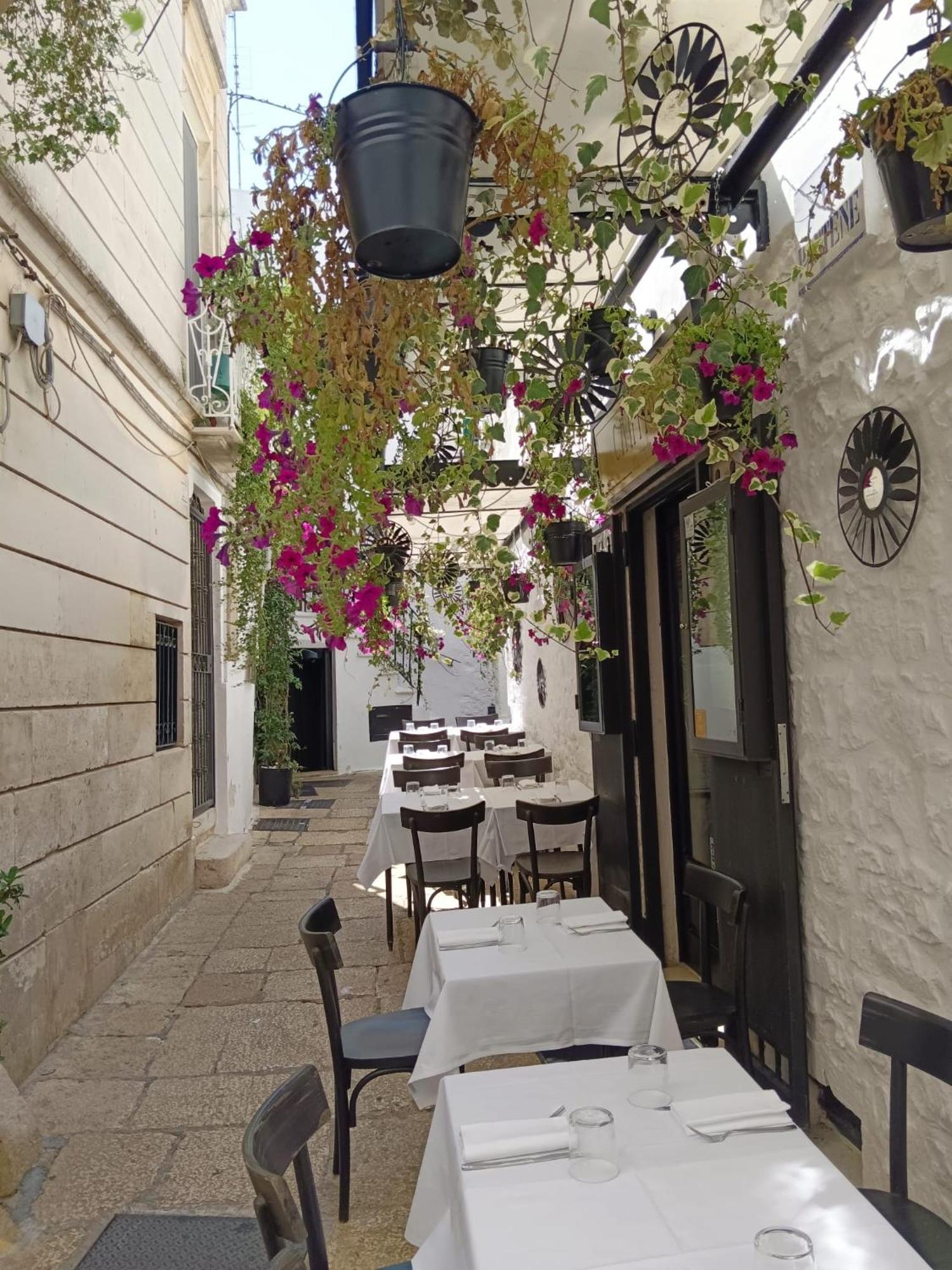 Palazzoliva - Luxury Boho Chic Guest House In The Historic Heart Of Martina Franca Eksteriør billede