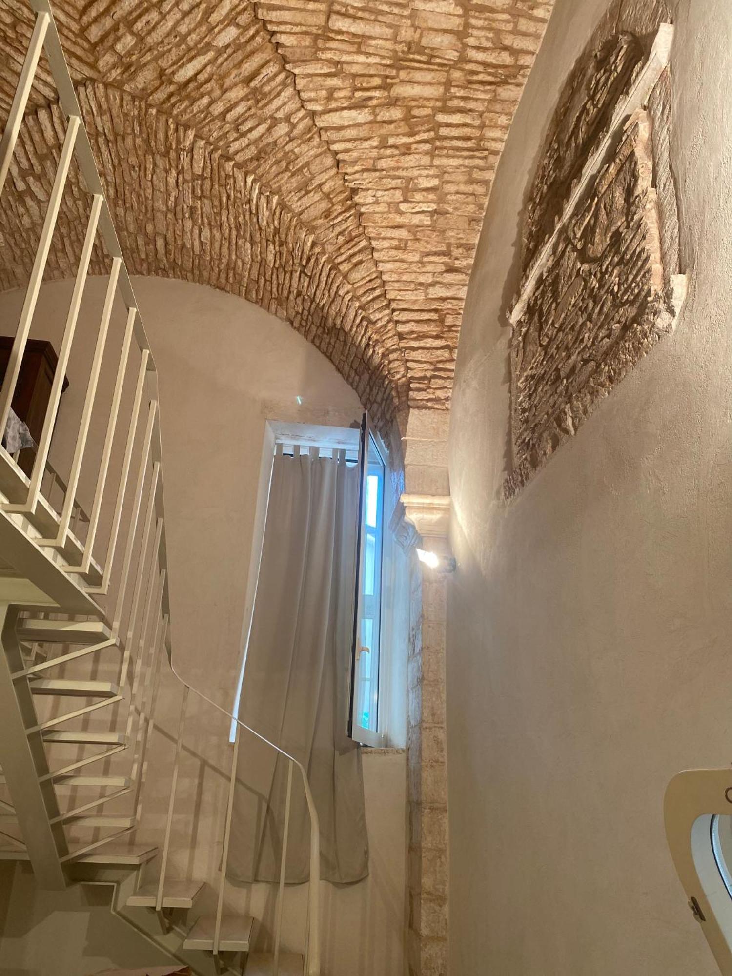 Palazzoliva - Luxury Boho Chic Guest House In The Historic Heart Of Martina Franca Eksteriør billede