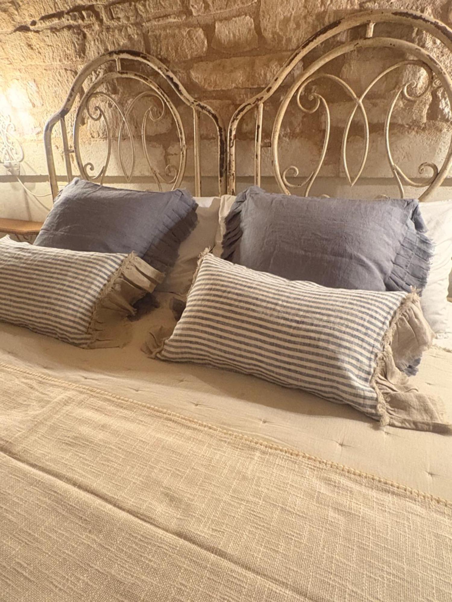 Palazzoliva - Luxury Boho Chic Guest House In The Historic Heart Of Martina Franca Eksteriør billede